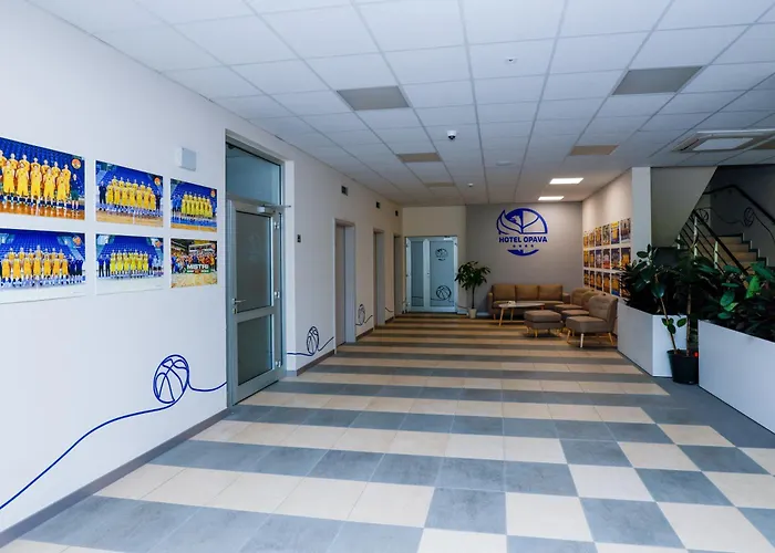 - Free Parking Hotel