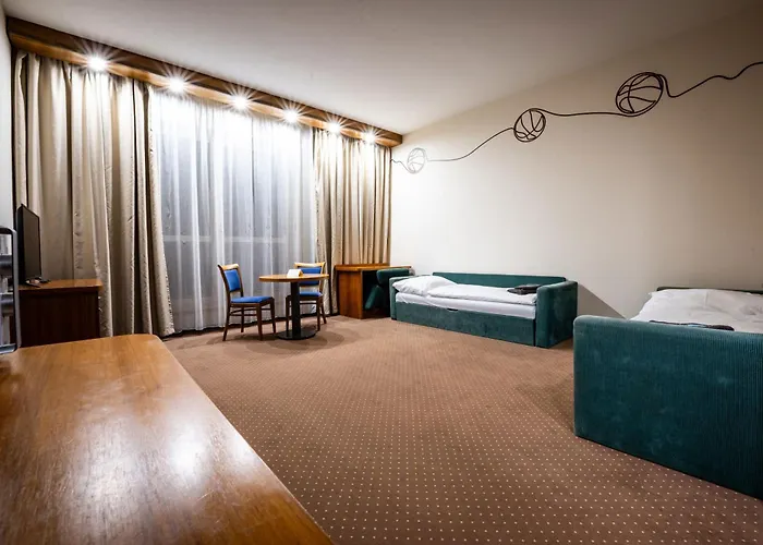 Hotel - Free Parking